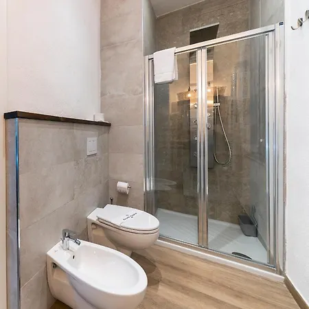 בית הארחה Superior Del Golfo E Delle 5 Terre 4*