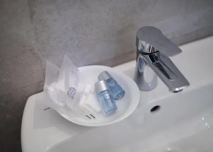 게스트하우스 Superior Del Golfo E Delle 5 Terre 4*