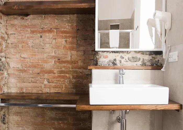 Superior Del Golfo E Delle 5 Terre 라스페치아